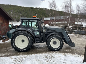 Трактор VALTRA T190