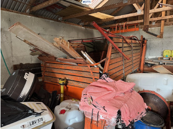 : фото в шапке страницы