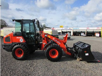 Новый Колёсный погрузчик Kubota R 090: фото 1