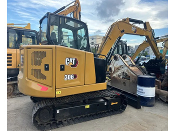 Гусеничный экскаватор CATERPILLAR 306