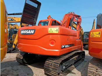 Гусеничный экскаватор Doosan DX150: фото 4 Гусеничный экскаватор Doosan DX150: фото 4