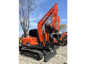 Гусеничный экскаватор DOOSAN DX60