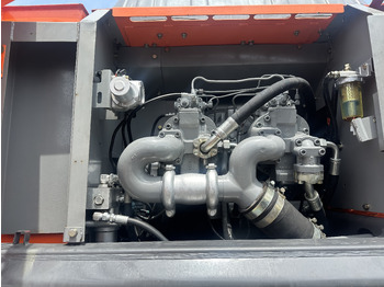 Гусеничный экскаватор HITACHI ZX350H: фото 5 Гусеничный экскаватор HITACHI ZX350H: фото 5