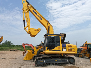 Гусеничный экскаватор KOMATSU PC200-8