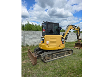 Гусеничный экскаватор CATERPILLAR