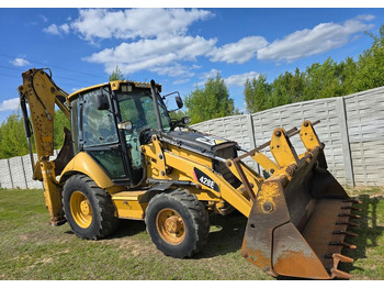 Экскаватор-погрузчик CATERPILLAR