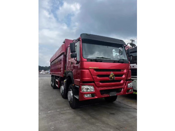 Самосвал SINOTRUK HOWO