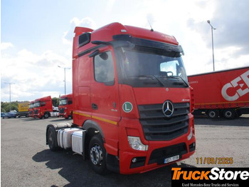 Тягач MERCEDES-BENZ Actros 1845