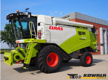 Зерноуборочный комбайн CLAAS Tucano