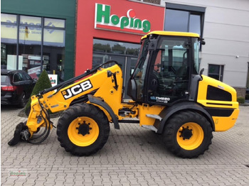 Колёсный погрузчик JCB TM220