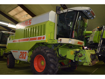 Зерноуборочный комбайн CLAAS Dominator