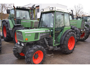 Портальный трактор FENDT