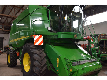 Зерноуборочный комбайн JOHN DEERE 9640WTS