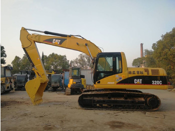 Гусеничный экскаватор CATERPILLAR 320C
