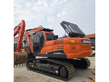 Гусеничный экскаватор DOOSAN DX225LC