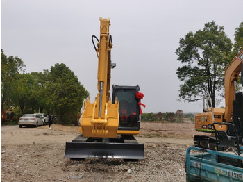 Гусеничный экскаватор Komatsu PC70-8: фото 2