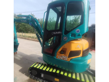 Мини-экскаватор KUBOTA U25