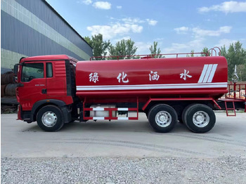 Грузовик-цистерна SINOTRUK HOWO