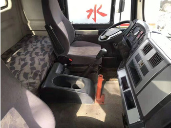 Грузовик-цистерна SHACMAN