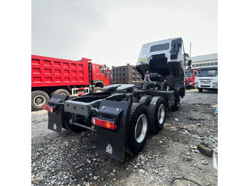 SINOTRUK Howo tractor head в лизинг SINOTRUK Howo tractor head: фото 2