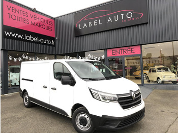 Цельнометаллический фургон RENAULT Trafic 2.0