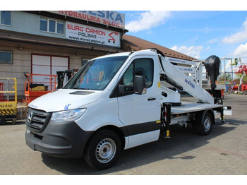 Грузовик с подъемником OIL&STEEL