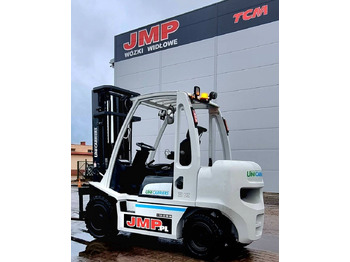 Дизельный погрузчик UNICARRIERS