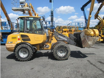 Колёсный погрузчик VOLVO L25F