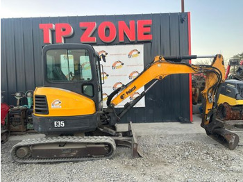 Мини-экскаватор BOBCAT E35