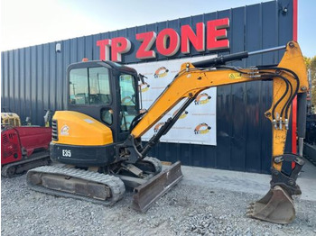 Мини-экскаватор BOBCAT E35