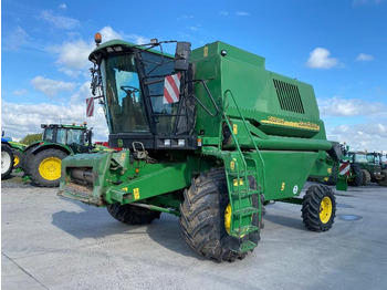 Зерноуборочный комбайн JOHN DEERE 50 Series