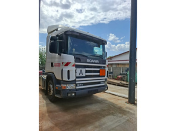 Тягач SCANIA