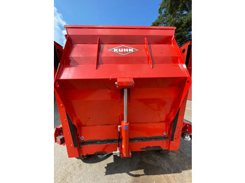 Инвентарь для животноводства KUHN Primor 3570M hinattava paalisilppuri: фото 4 Инвентарь для животноводства KUHN Primor 3570M hinattava paalisilppuri: фото 4