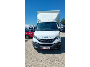 Фургон с закрытым кузовом Iveco 35 Daily 35S14 klima * 3 osobowy *: фото 3