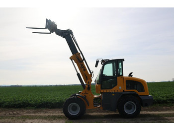 Телескопический фронтальный погрузчик