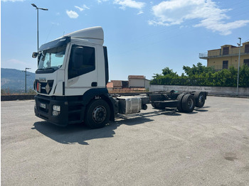 Грузовик-шасси IVECO Stralis