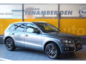 Внедорожник AUDI