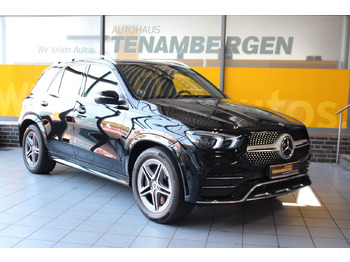 Внедорожник MERCEDES-BENZ