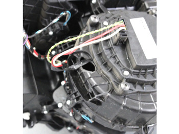 Новый Вентилятор печки для Грузовиков DAF XF106 Kachelhuis 2154534: фото 4