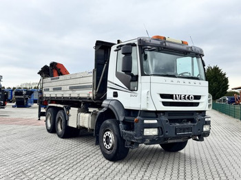 Самосвал IVECO Trakker