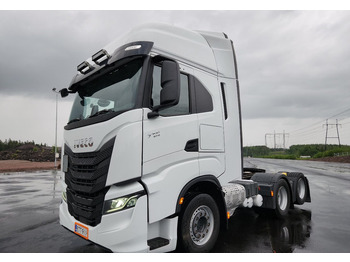 Тягач IVECO S-WAY