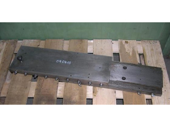 Фрезерный станок по металлу