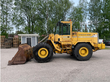 Колёсный погрузчик VOLVO L120