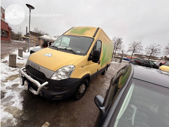 Цельнометаллический фургон IVECO Daily