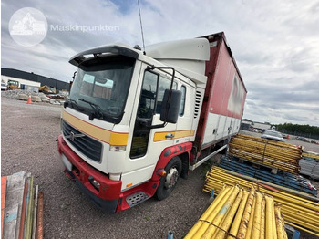 Грузовик с закрытым кузовом VOLVO FL6