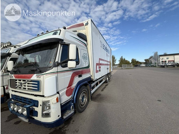 Грузовик с закрытым кузовом VOLVO FM 440