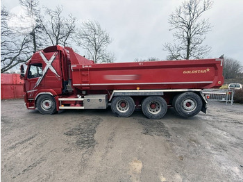 Самосвал VOLVO FMX 540