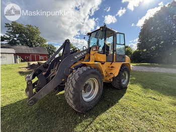 Колёсный погрузчик VOLVO L40B