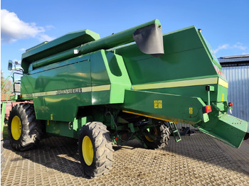 Зерноуборочный комбайн John Deere 2256: фото 5