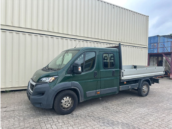 Малотоннажный бортовой грузовик PEUGEOT Boxer